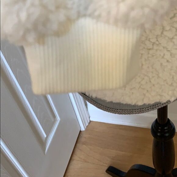 Faux Shearling Pullover Hoodie - Picture 4 of 8